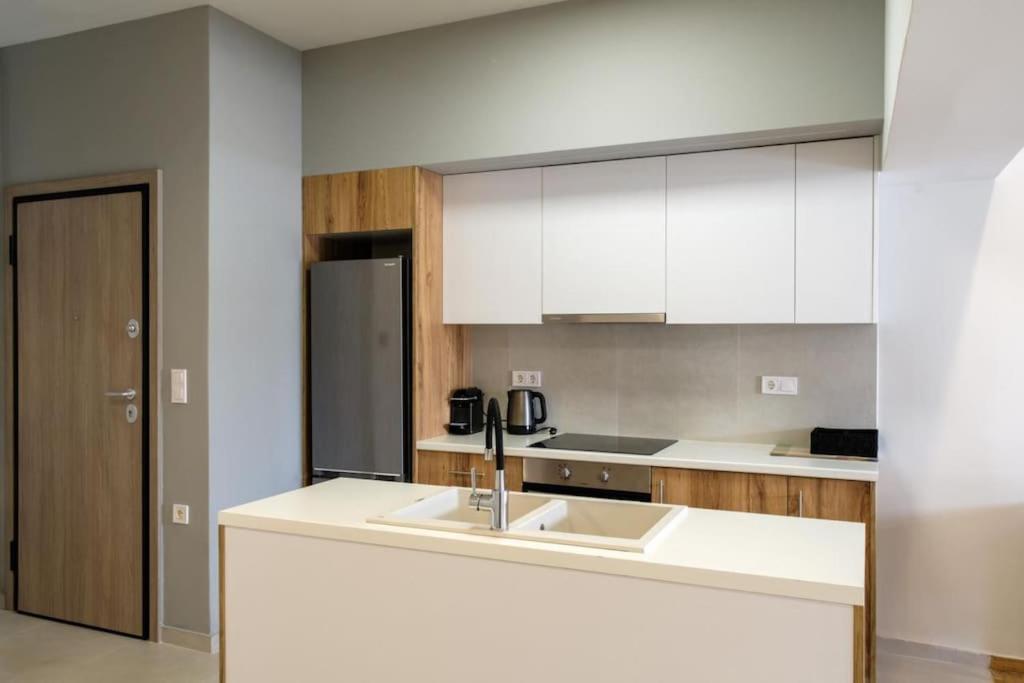 Modern Pangrati Flat! Lägenhet Aten Exteriör bild