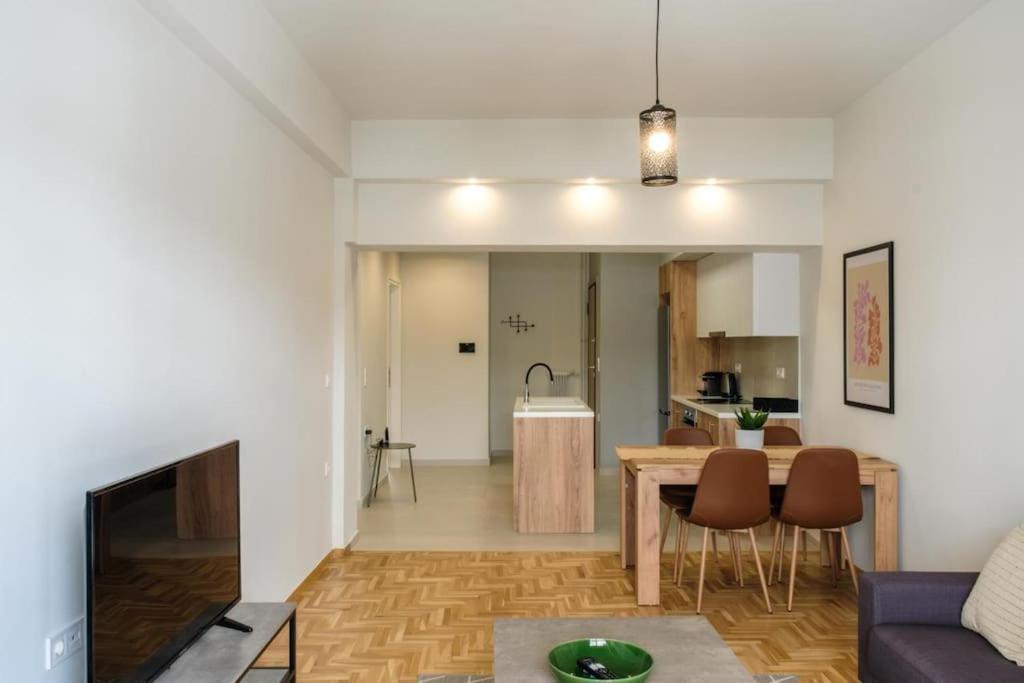 Modern Pangrati Flat! Lägenhet Aten Exteriör bild