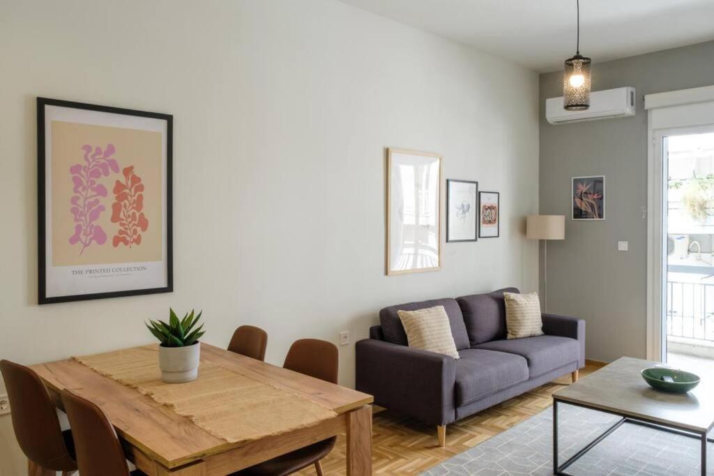 Modern Pangrati Flat! Lägenhet Aten Exteriör bild